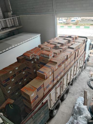 عکس انبار دفتر فروش پخش لوازم روشنایی هه تاوه