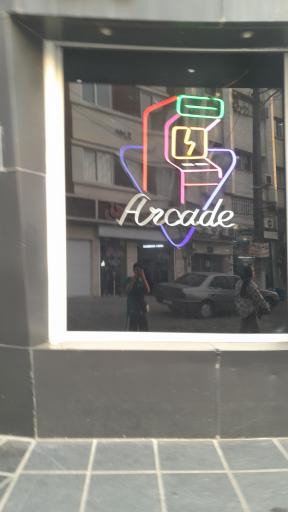 عکس گیم نت رضا صابر حق پرور