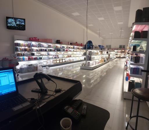 عکس هایپر کادویی قشم