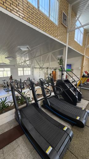 عکس باشگاه پارسیس