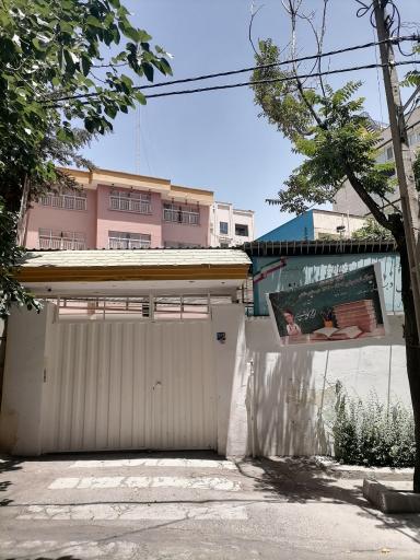 عکس مدرسه ابتدایی پسرانه دانش