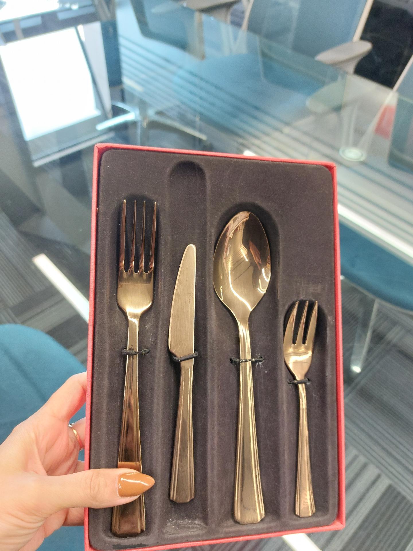 عکس فروشگاه صنایع استیل ایران