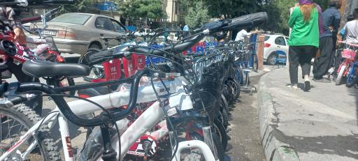 عکس نمایندگی دوچرخه فرزاد پیرزایی