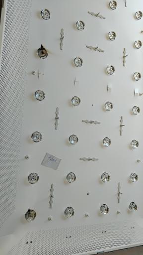 عکس خدمات صوتی و تصویری توس الکترونیک 