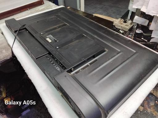 عکس خدمات صوتی و تصویری توس الکترونیک 