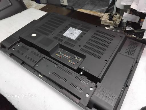 عکس خدمات صوتی و تصویری توس الکترونیک 