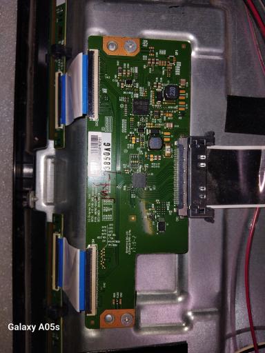 عکس خدمات صوتی و تصویری توس الکترونیک 