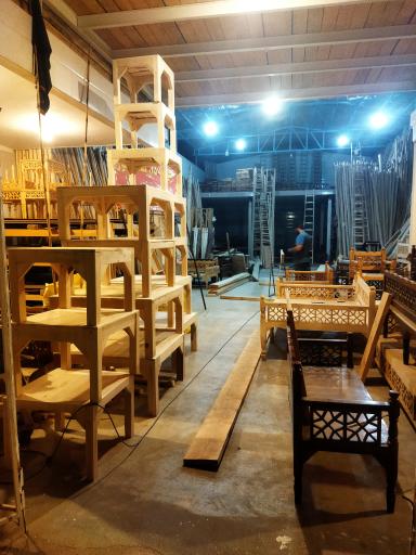 عکس مرکز چوب