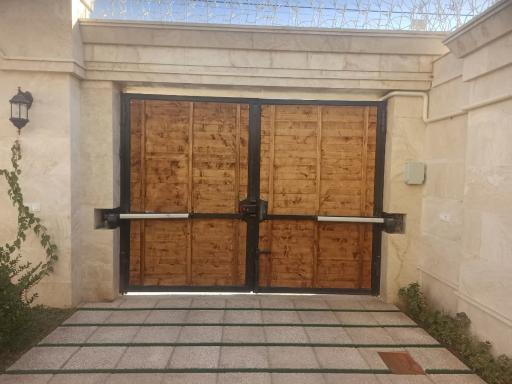 عکس مرکز چوب