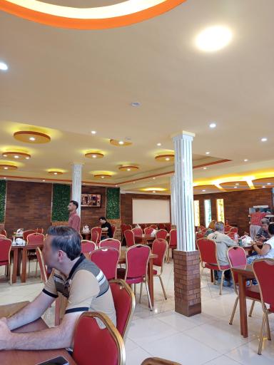 عکس رستوران ژەمەن