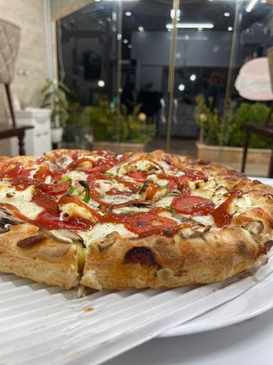 پیتزا برگر فمیلی 