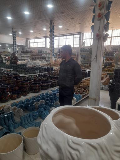 عکس مرکز خرید سفال لالجینی ها