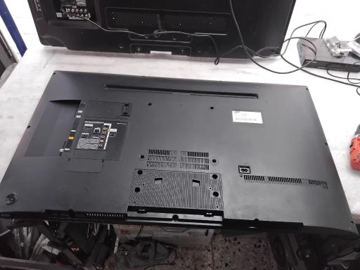 عکس خدمات صوتی و تصویری توس الکترونیک 