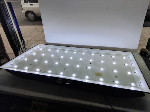 عکس خدمات صوتی و تصویری توس الکترونیک 