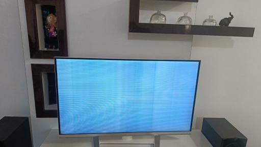 عکس خدمات صوتی و تصویری توس الکترونیک 