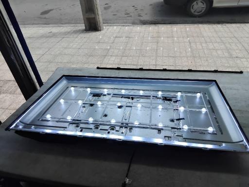عکس خدمات صوتی و تصویری توس الکترونیک 
