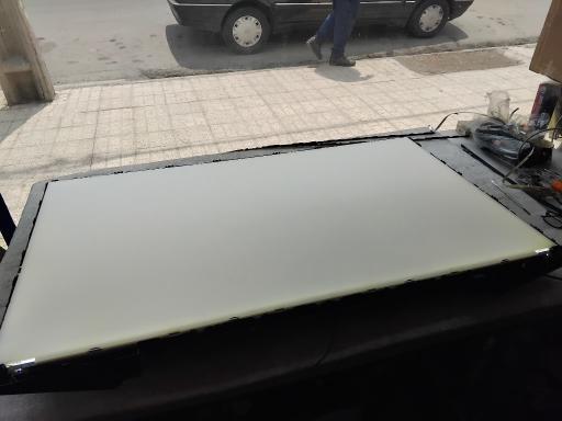 عکس خدمات صوتی و تصویری توس الکترونیک 