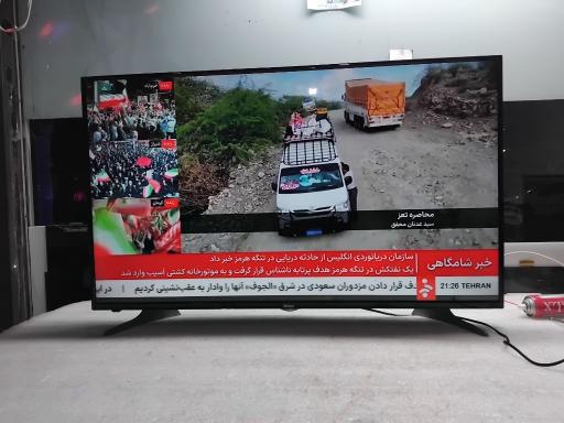 عکس خدمات صوتی و تصویری توس الکترونیک 