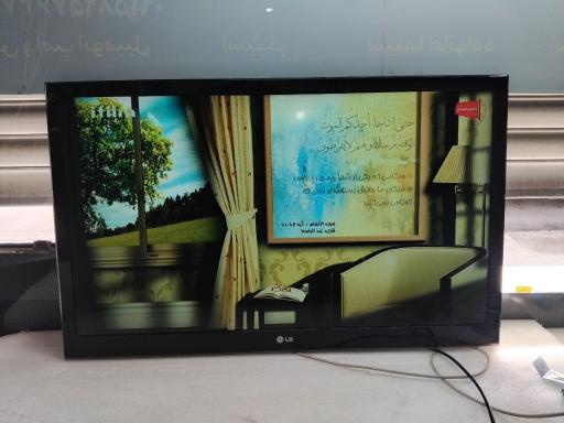 عکس خدمات صوتی و تصویری توس الکترونیک 