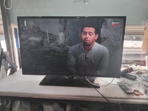 عکس خدمات صوتی و تصویری توس الکترونیک 