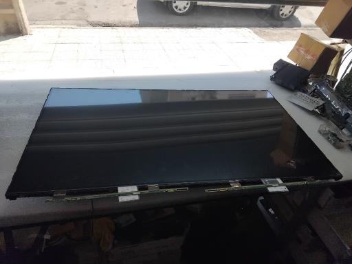 عکس خدمات صوتی و تصویری توس الکترونیک 