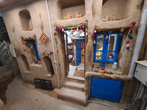 عکس دهکده کاهگلی ننه گل ابرو