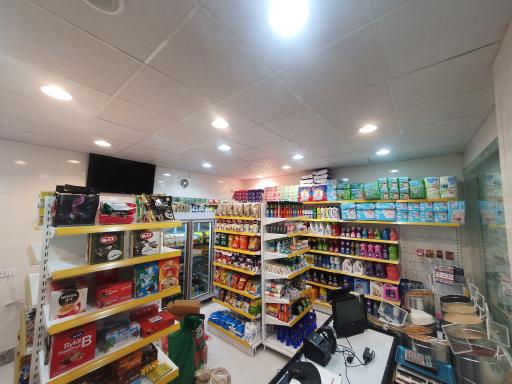 عکس لیمارکت