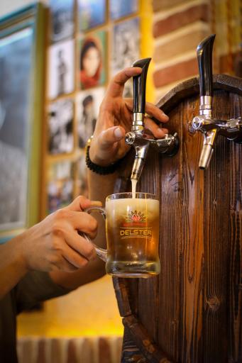 عکس رستوران سه طاق