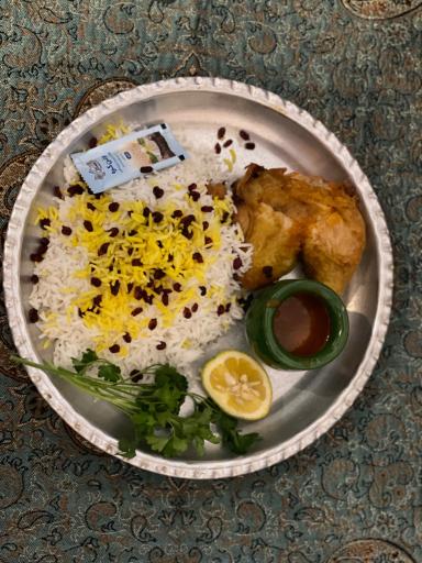 عکس رستوران سه طاق