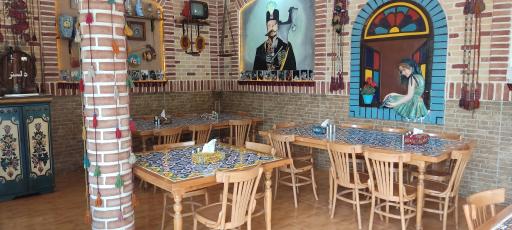 عکس رستوران سه طاق