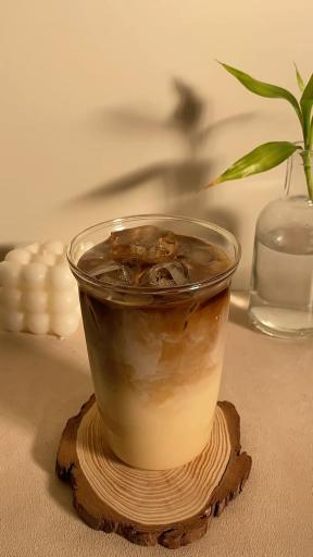 عکس کافه کافئین