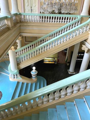 عکس کاخ موزه بندر انزلی