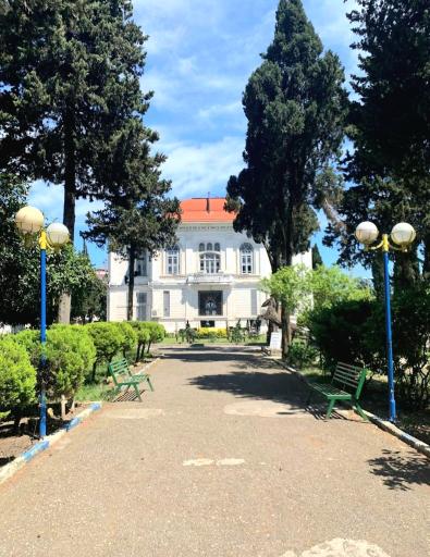 عکس کاخ موزه بندر انزلی