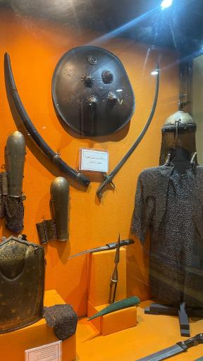 عکس کاخ موزه بندر انزلی