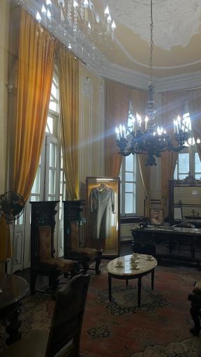 عکس کاخ موزه بندر انزلی