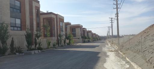 عکس مجتمع بهاران