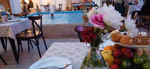 عکس عمارت سنبلستان 