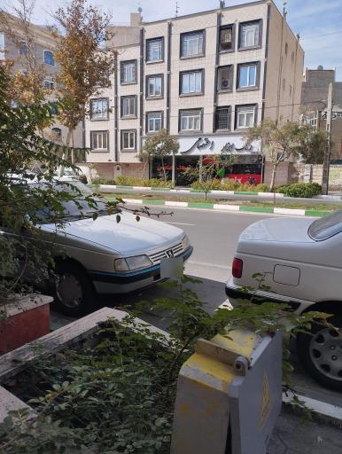 عکس رنگ ابزار اعتصامی