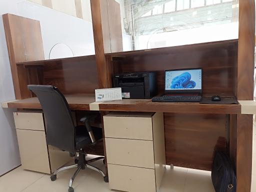 عکس دفتر خدمات و فروش ایرانسل و رایتل