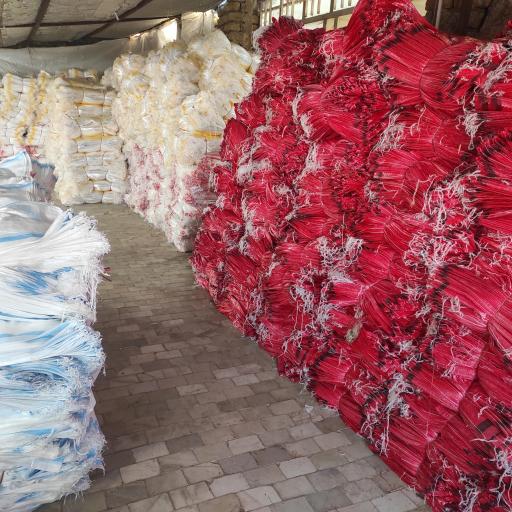 عکس کیسه فروشی برادران اسفندیاری 