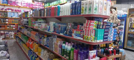 عکس فروشگاه تخفیفی گلستان