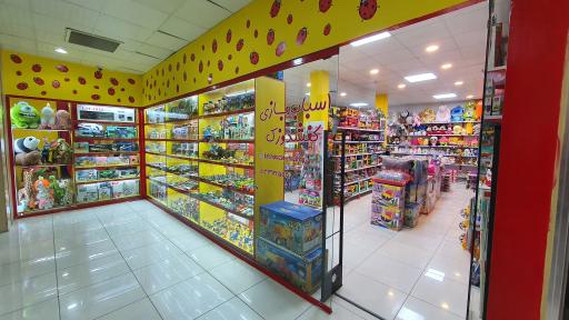 عکس اسباب بازی کفشدوزک