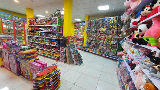 عکس اسباب بازی کفشدوزک