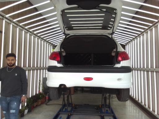 عکس کارشناسی خودرو پوریا