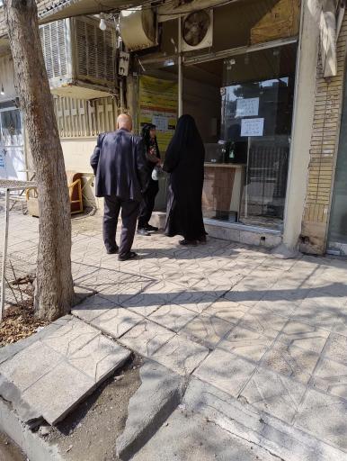 عکس نانوایی سنگک