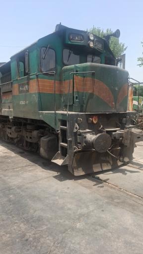 عکس کارخانجات تعمیرات اساسی  لکوموتیو GM تهران واحد کابل کشی