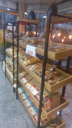 عکس کافه نان آوازه