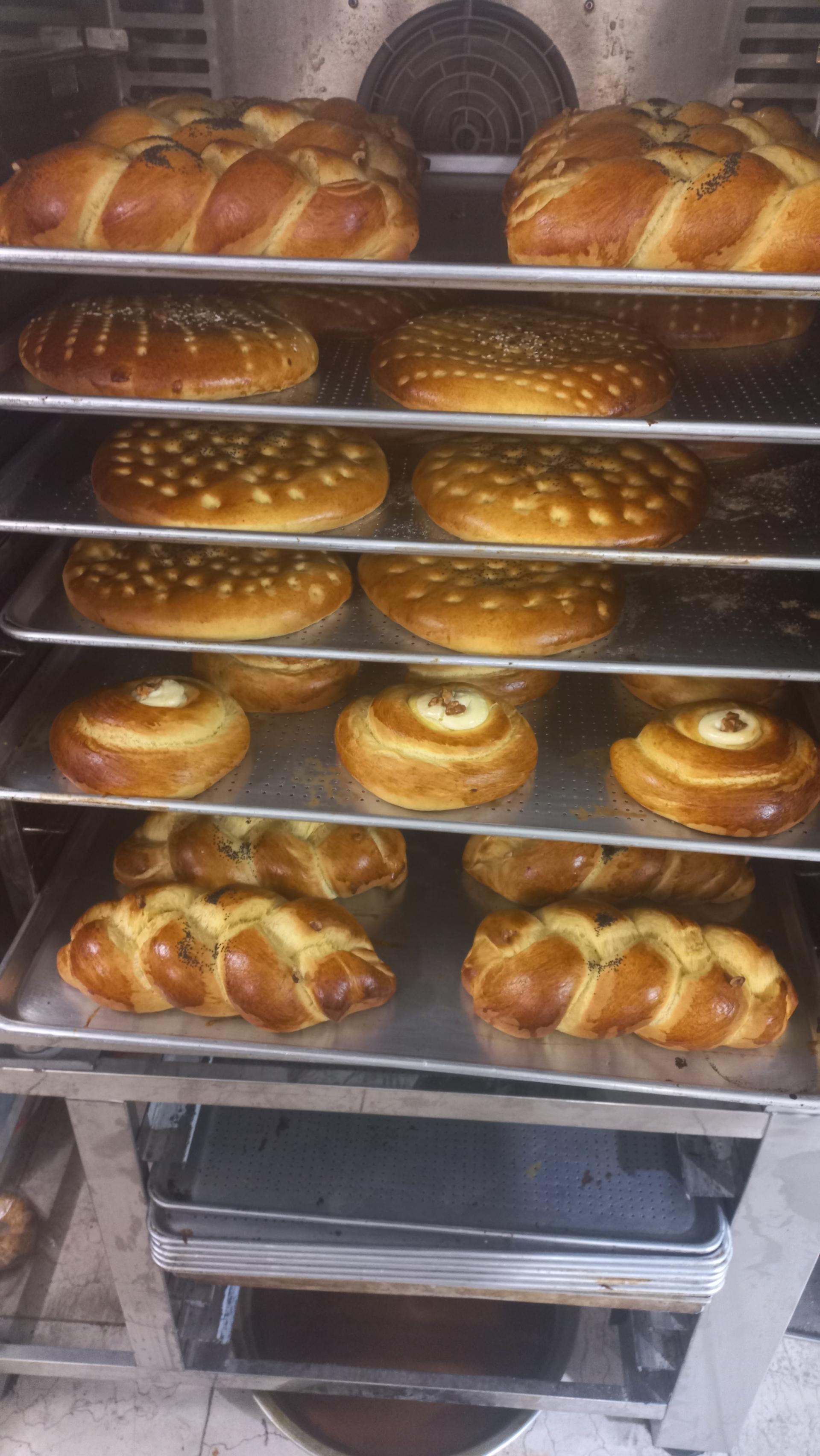 عکس کافه نان آوازه