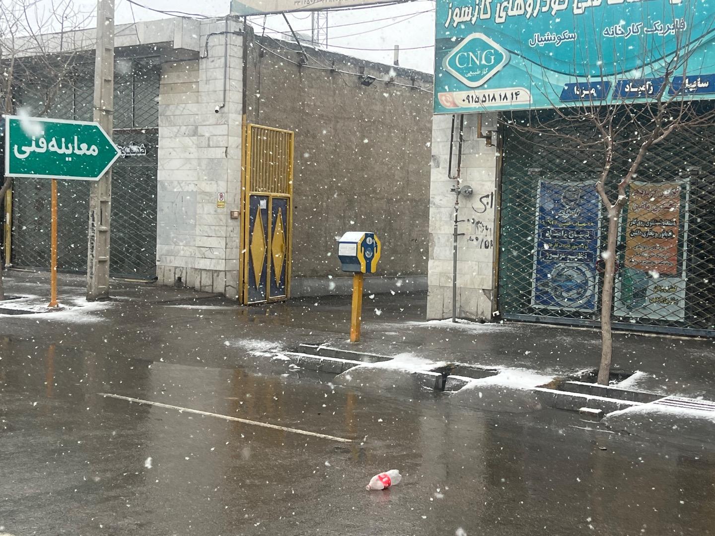 عکس معاینه فنی خودرو رباط طرق