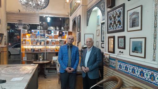 عکس کارگاه کاشی سازی خاک نگارمقدم